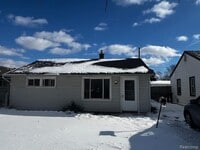 Building Photo - 17358 Reed St