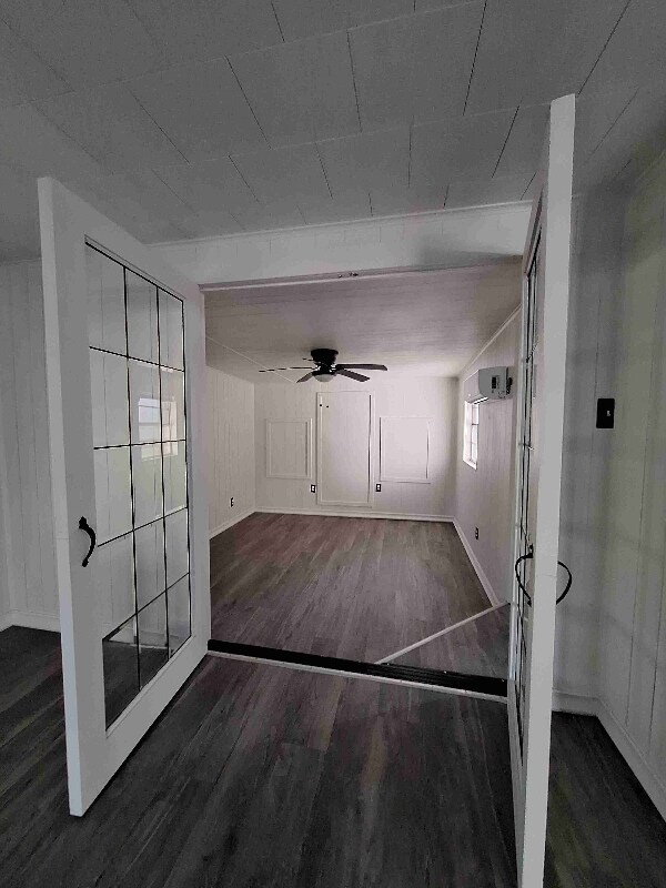 Building Photo - 14320 Short Pine Dr