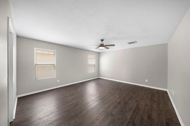 Building Photo - 14422 Leafy Tree Dr