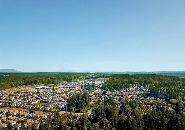 Building Photo - Beautiful Bothell Home