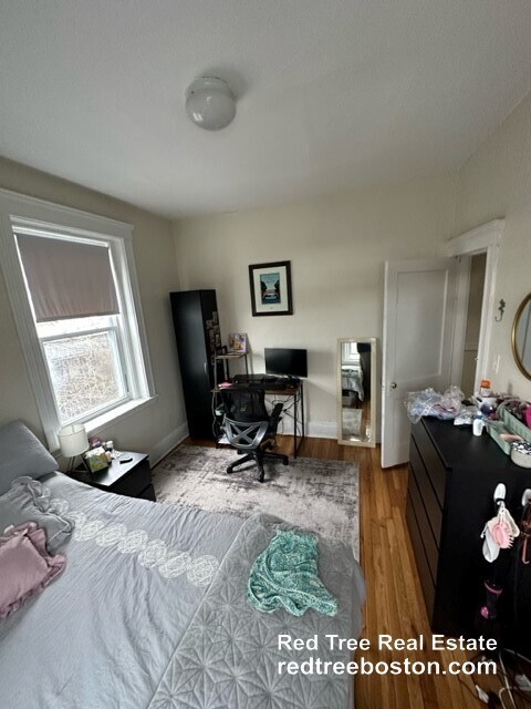 Building Photo - 15 Egremont Rd