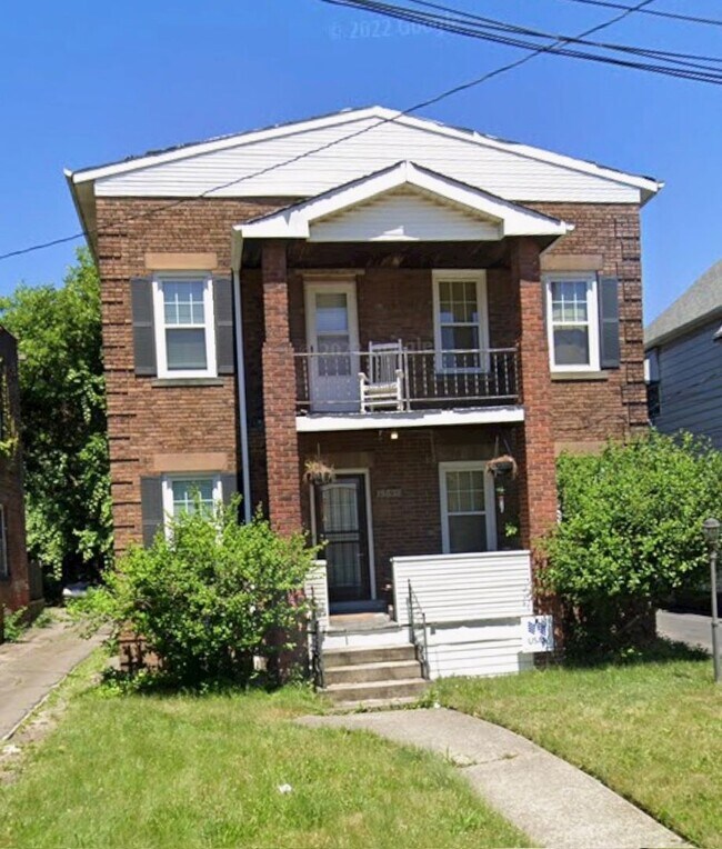 Building Photo - 15637 Halliday Ave