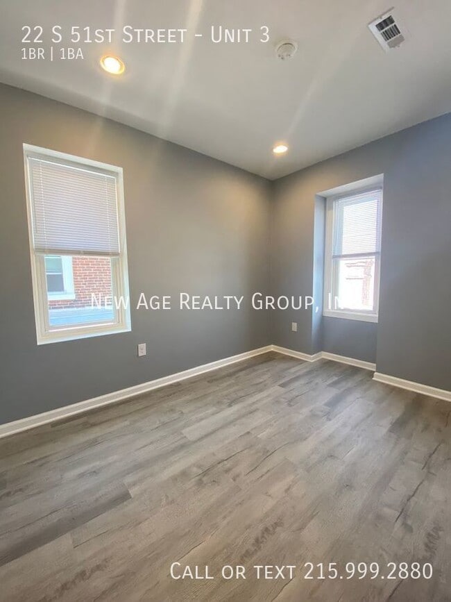 Building Photo - 22 S 51st St