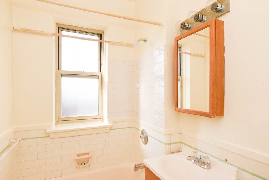 Building Photo - 4521 N Malden St