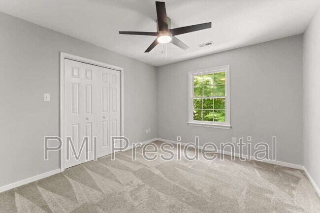 Building Photo - 1809 Winding Way