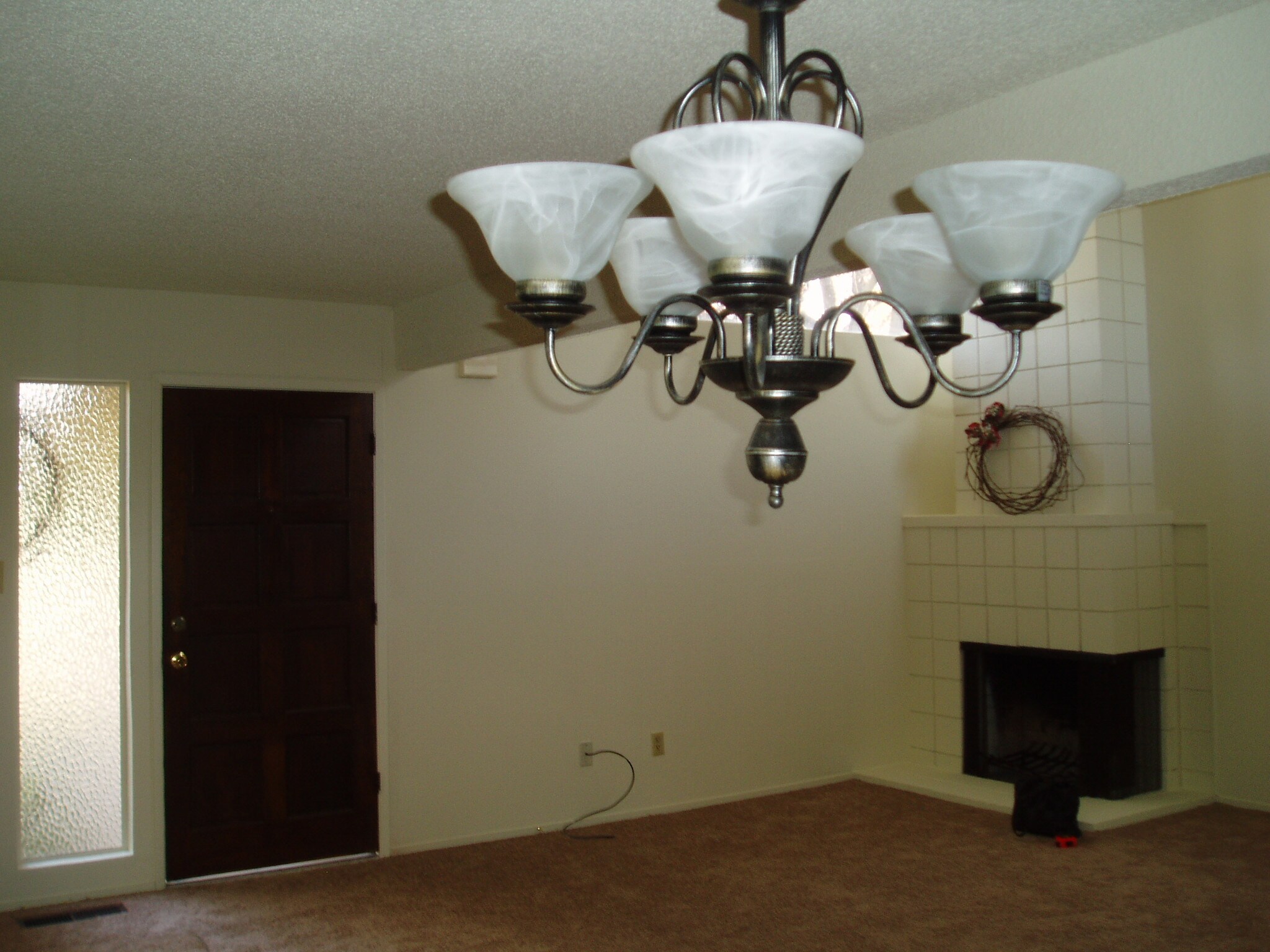 Building Photo - 6011 Leafwood Dr