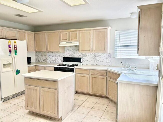 Building Photo - 3138 Jazz St