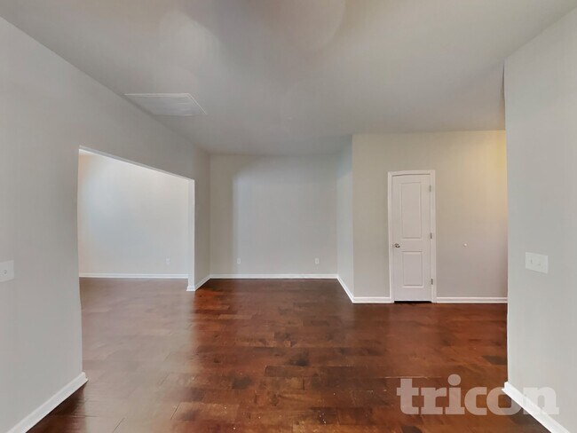 Building Photo - 139 Hickory Station Ln