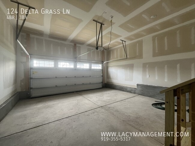 Building Photo - 124 Delta Grass Ln