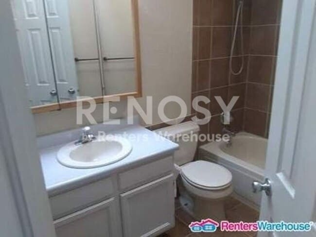 Building Photo - Beautiful 3 Bed 2 Bath Home in Westminster CO