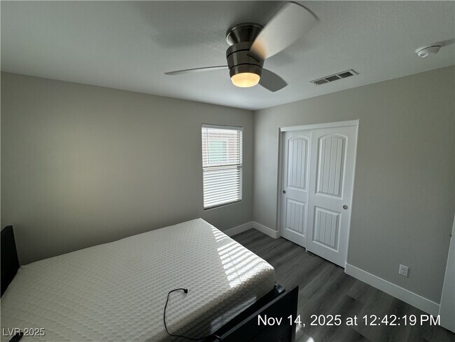 Building Photo - 7363 London Blue Ct