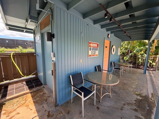 Building Photo - 35 Walaka St