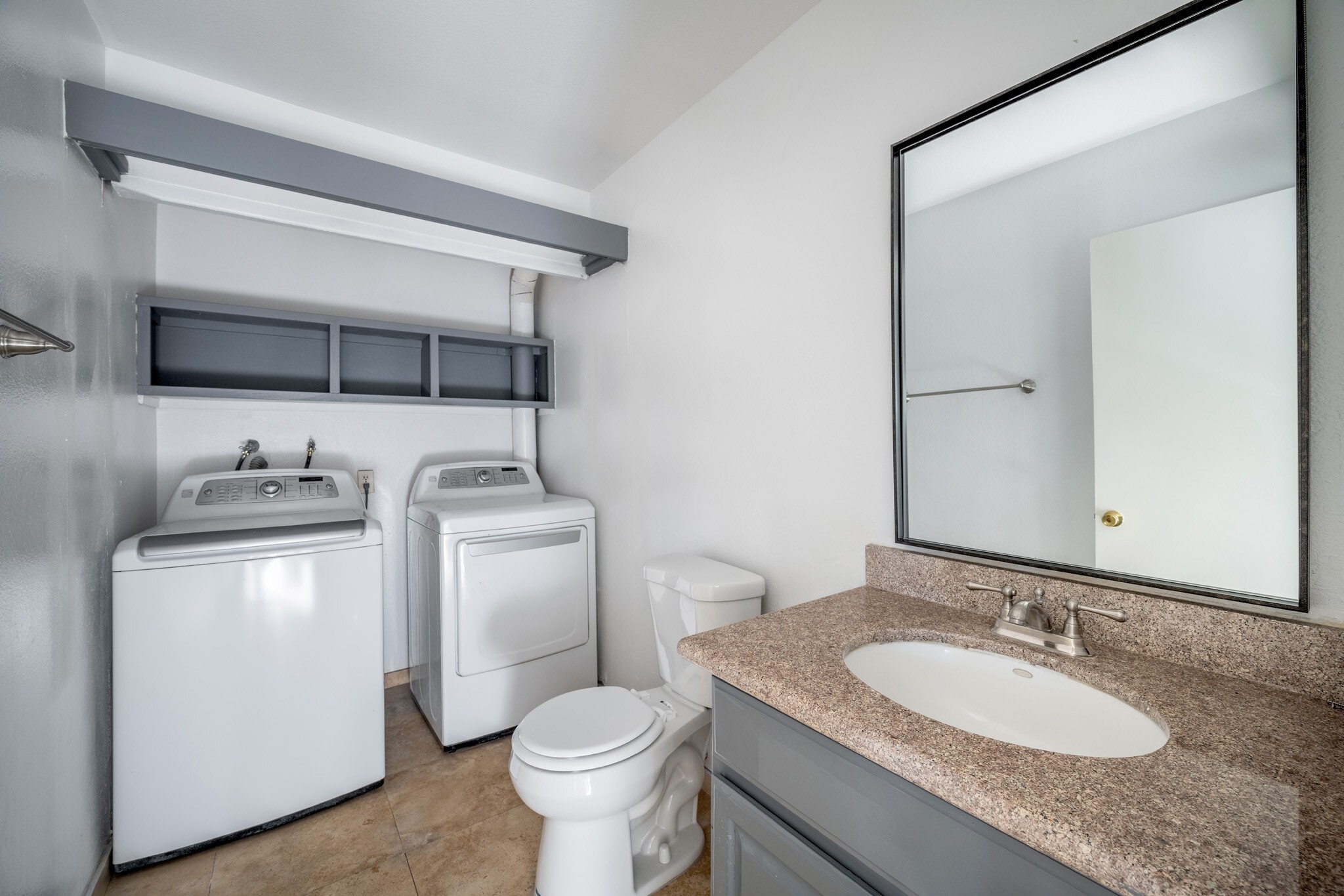 Building Photo - 18504 Mayall St