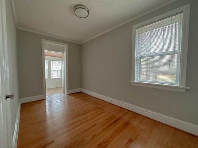 Building Photo - 7224 Pershing Ave