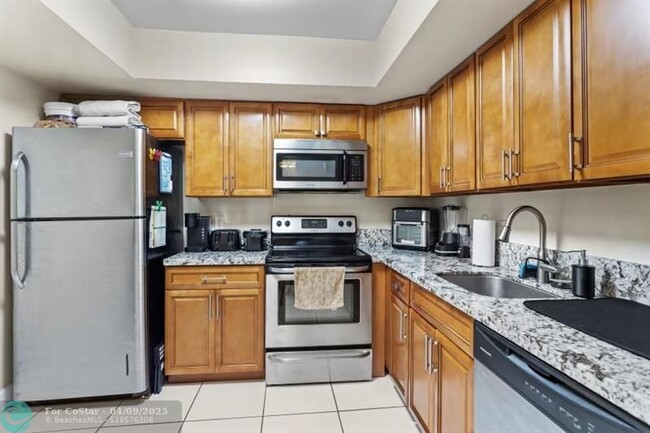 Primary Photo - 5850 NW 57th Ave