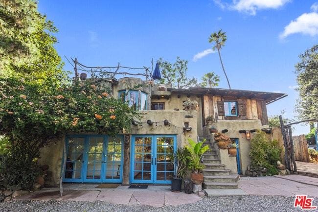 Building Photo - 1403 Avon Park Terrace