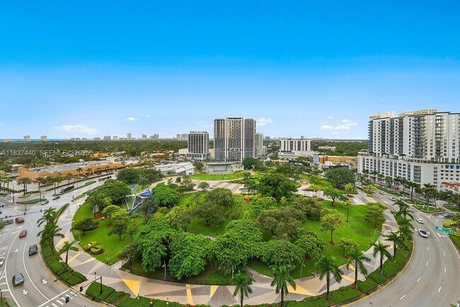 Building Photo - 1830 Radius Dr