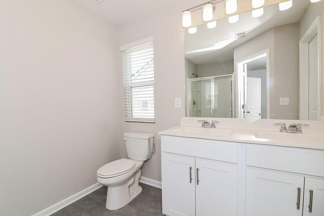 Building Photo - 231 Crestview Wy