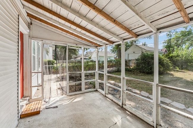Building Photo - 3514 N 45th Ave
