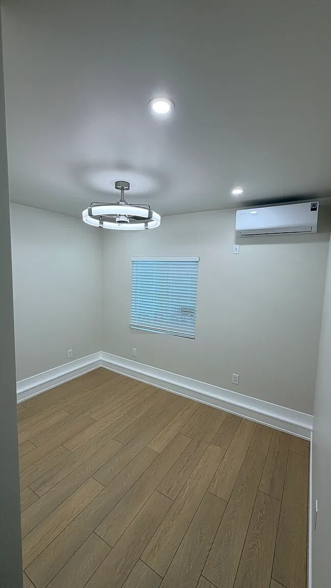 Building Photo - 16044 Milvern Dr