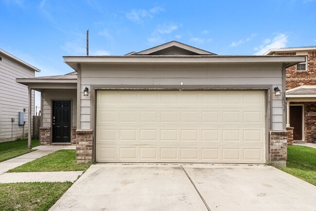 Building Photo - 10339 Dawson Hill Lane