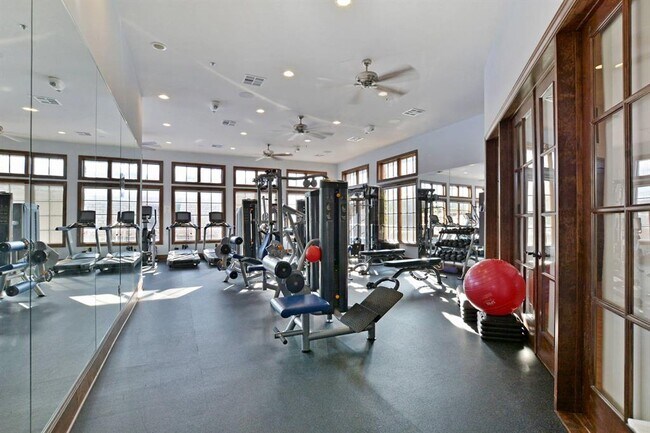 Building Photo - 106 Bella Toscana Ave