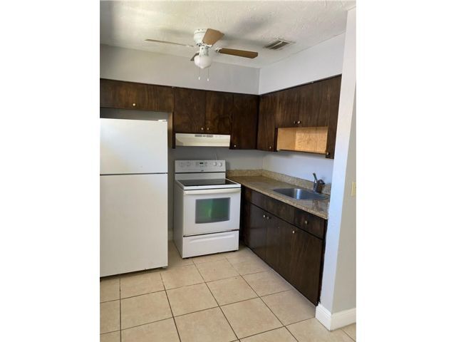 Primary Photo - 2315 Farragut St