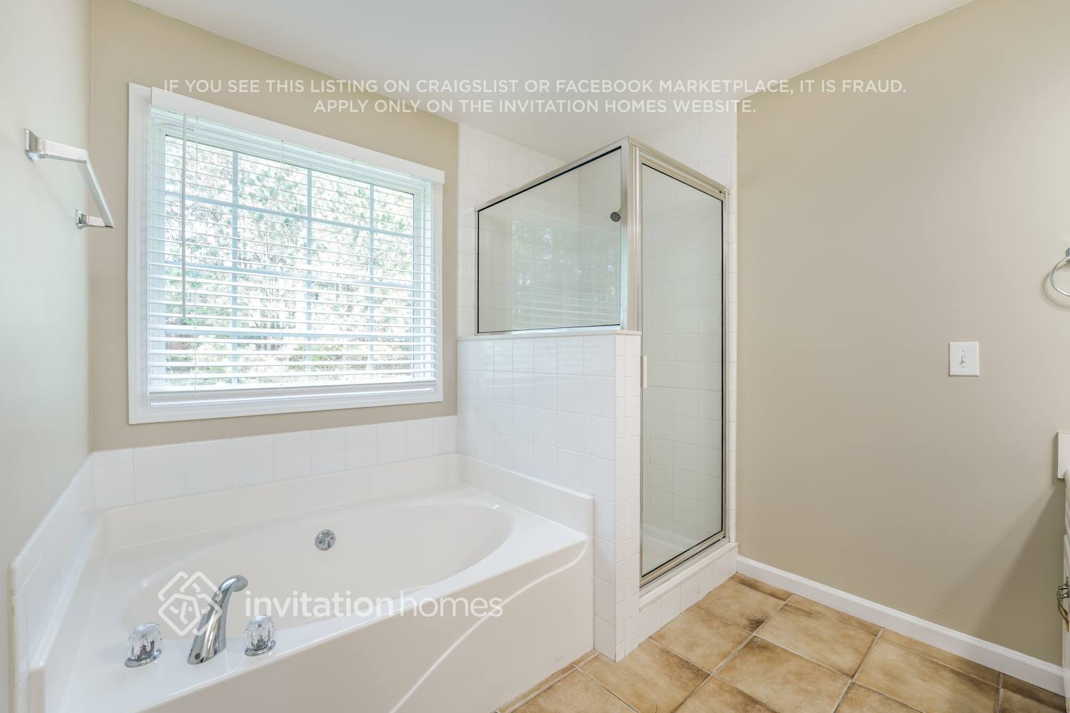 Building Photo - 286 Rockingham Dr