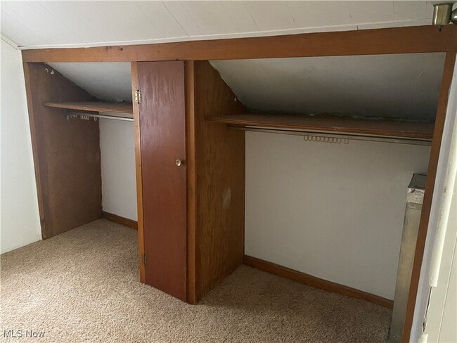 Building Photo - 103 Wallace St