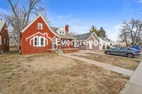 Building Photo - 3038 Martin Ave