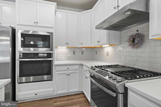 Building Photo - 3903 Emory Ridge Rd