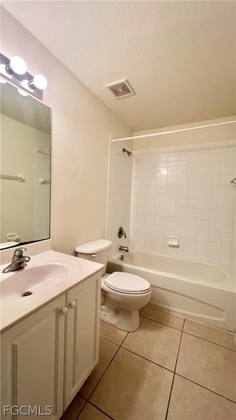 Building Photo - 9440 Ivy Brook Run