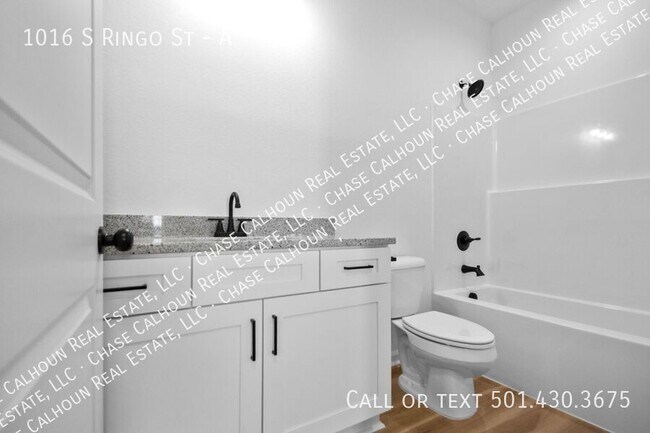 Building Photo - 1016 S Ringo St