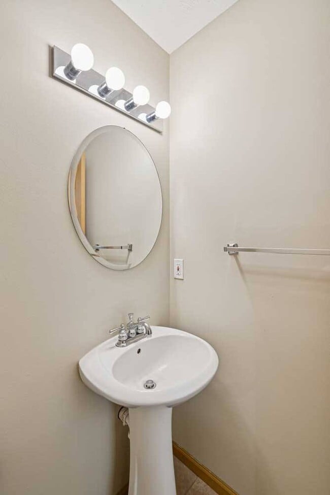 Floorplan - Cascade Pines Duplexes