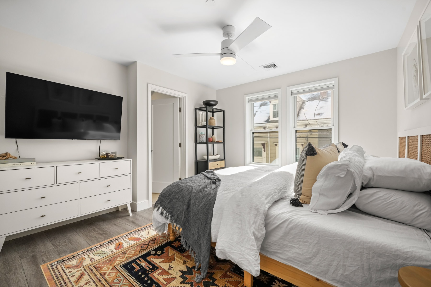 Building Photo - 16 Haynes St