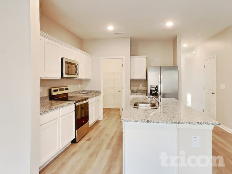 Building Photo - 44 Ashley Oaks Ct