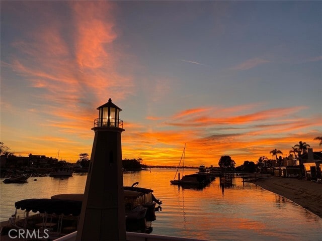 Building Photo - 28 Beacon Bay