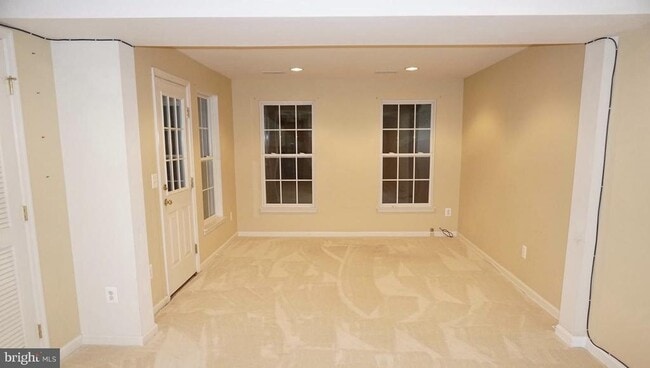 Building Photo - 1469 Fawn Hollow Ln