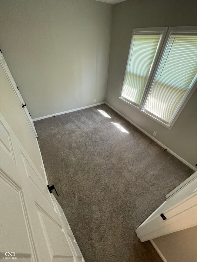 Building Photo - 321 E 31st St