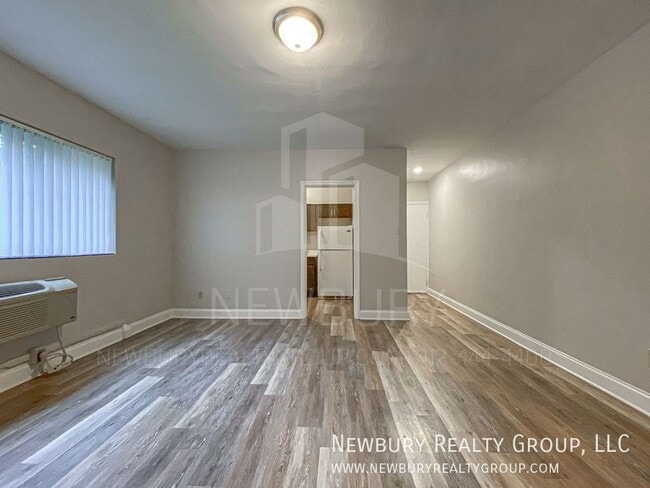 Building Photo - 319 San Juan Dr