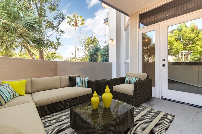 Patio - 13044 Pacific Promenade