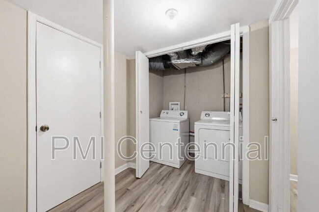 Building Photo - 6413 Wedgewood Trce