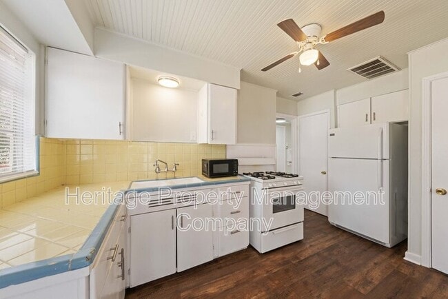 Building Photo - 815 Rittiman Rd