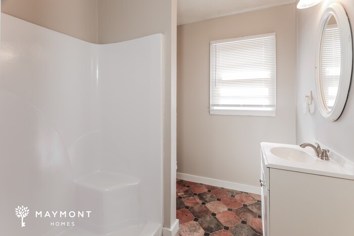 Building Photo - 925 Eldorado Dr