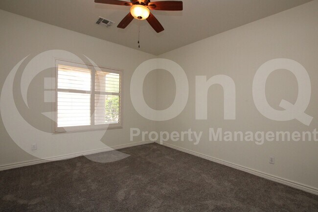 Building Photo - 14214 W Gelding Dr