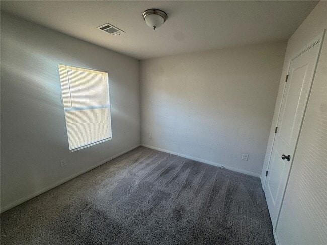 Building Photo - 15724 Del Norte Dr