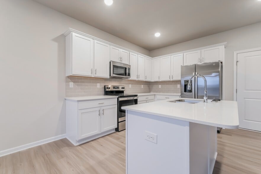 Building Photo - 3337 Lilac Crk Trl