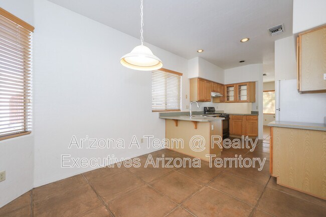 Building Photo - 3760 N Bay Horse Loop