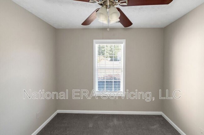 Building Photo - 355 Long Creek Dr