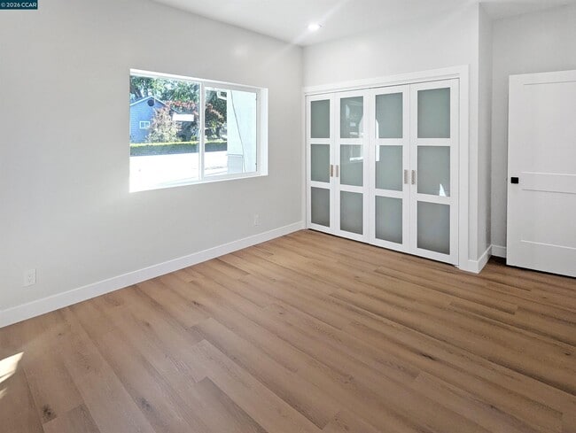 Building Photo - 1892 Sunnyvale Ave